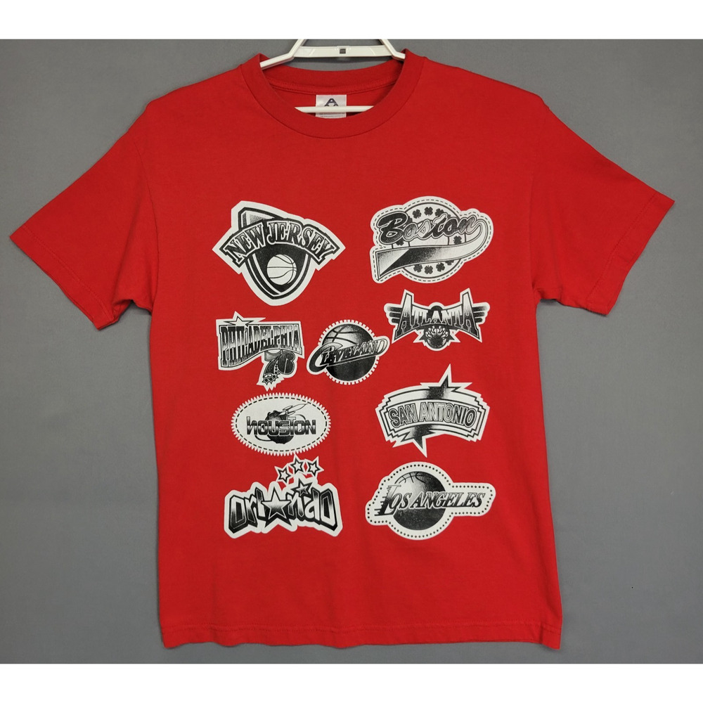 Vintage‎ Basketball T-shirt Mens Large Red Graphic Crew Neck 100% Cotton AAA